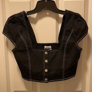 Crop top